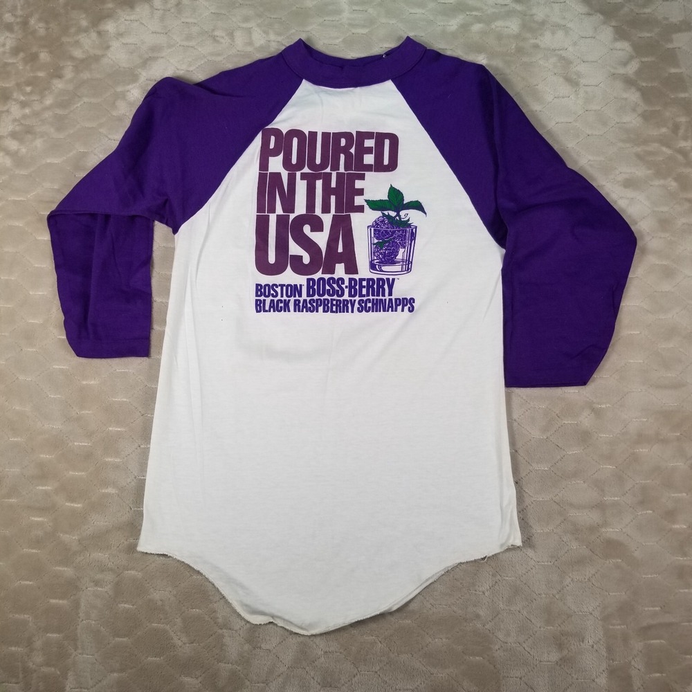 VTG 80s Boston Boss-Berry Black Raspberry Schnapps Shirt Sz M Alcohol Advert